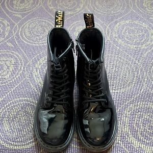 Dr. Martens girls size 3 black patent leather boots